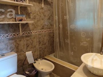 ALQ VERANO | Comoda Casa con hermoso Jardin, Pileta y Quincho