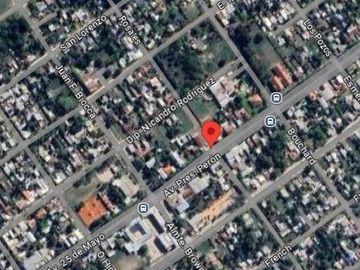 Casa en venta - 2 Dormitorios 2 Baños - Local - 200Mts2 - San Vicente