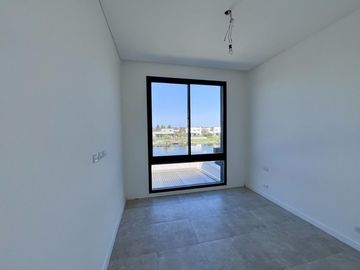 CASA, VENTA, SAN MATIAS  LOTE al 1100, 5 AMBIENTES