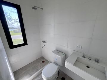 CASA, VENTA, SAN MATIAS  LOTE al 1100, 5 AMBIENTES