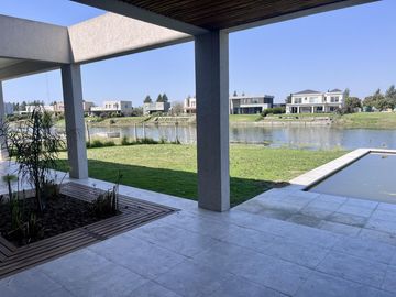 CASA, VENTA, SAN MATIAS  LOTE al 1100, 5 AMBIENTES