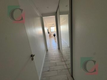 Departamento  4 ambientes con dos cochera y piscina en Lanús Oeste centro