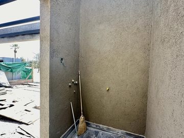 Casa a estrenar tres dormitoios en una planta.