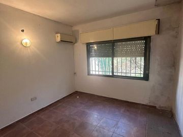 VENTA CASA 2 DORMITORIOS - LOMAS DE ALBERDI, ROSARIO