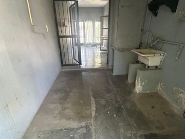 VENTA CASA 2 DORMITORIOS - LOMAS DE ALBERDI, ROSARIO