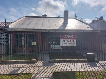 VENTA CASA 2 DORMITORIOS - LOMAS DE ALBERDI, ROSARIO
