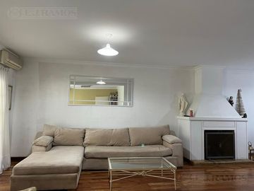 Casa en venta en Barrio Camino Real