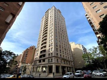 Torre Elysee ÚNICO 3 dormitorios con balcón y vista increible