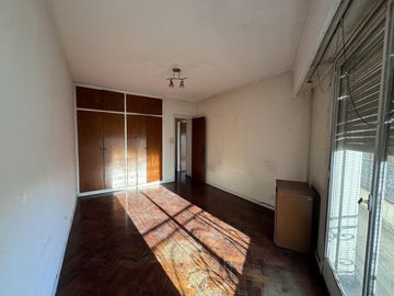 VENTA - 3 AMBIENTES C/BALCÓN - A REFACCIONAR - VILLA CRESPO