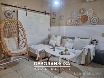 Casa en Venta dos plantas 7 ambientes 5 habitaciones pileta terraza en Victoria tigre san fernando