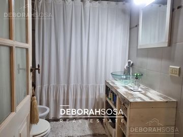 Casa en Venta dos plantas 7 ambientes 5 habitaciones pileta terraza en Victoria tigre san fernando