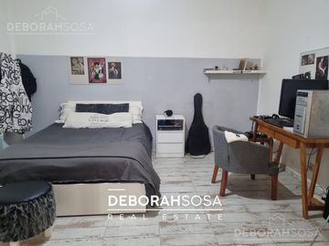 Casa en Venta dos plantas 7 ambientes 5 habitaciones pileta terraza en Victoria tigre san fernando