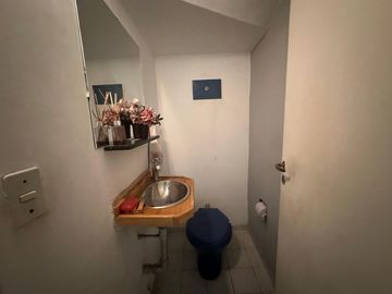 Casa en venta en Barrio Centro, 4 dorm, 2 baños, patio, terraza y garage. APTO CREDITO