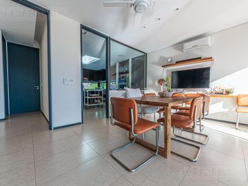 Casa a la laguna con 4 dormitorios en venta en   La Isla - Nordelta