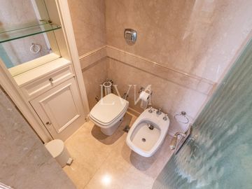Venta/Alquiler departamento 8 ambientes - Cañitas