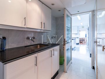 Venta/Alquiler departamento 8 ambientes - Cañitas