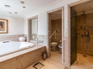 Venta/Alquiler departamento 8 ambientes - Cañitas