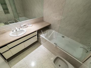 Venta/Alquiler departamento 8 ambientes - Cañitas