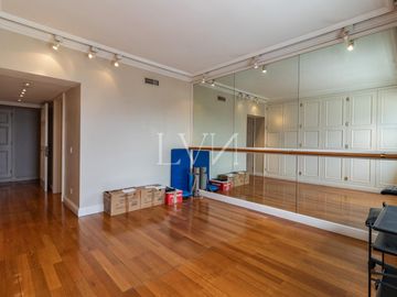 Venta/Alquiler departamento 8 ambientes - Cañitas