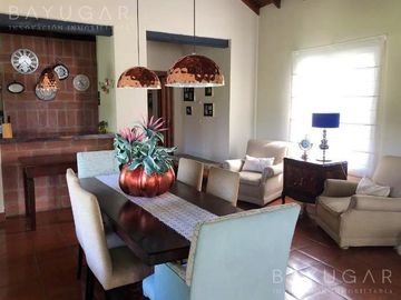 Venta Casa - Chacras del Molino / Exaltación de la Cruz - Lote de 2000 m2