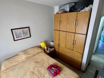 DEPTO 1 DORMITORIO   TERRAZA! 65.000 USD.-