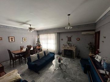 Casa en  venta en G. de Laferrere