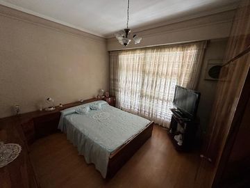 Casa en  venta en G. de Laferrere