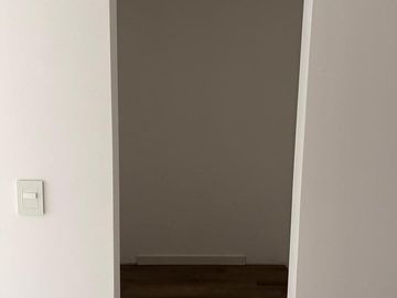 Departamento 4 ambientes con cochera a estrena en venta - Bernal Centro