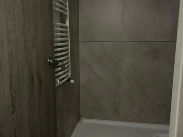 Departamento 4 ambientes con cochera a estrena en venta - Bernal Centro