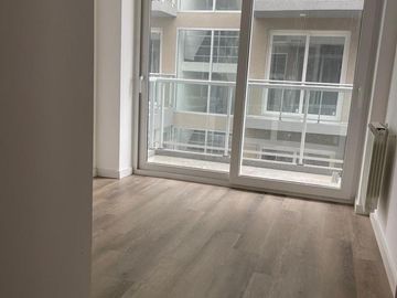 Departamento 4 ambientes con cochera a estrena en venta - Bernal Centro