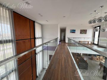 Casa en venta en Lagos de Canning