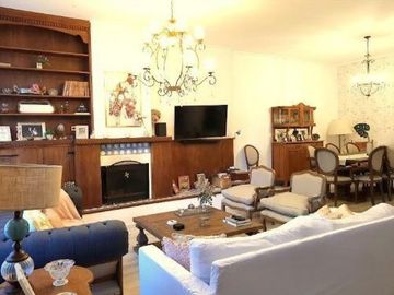 Casa en venta - 3 Dormitorios 2 Baños - Cochera - 625Mts2 - General Belgrano