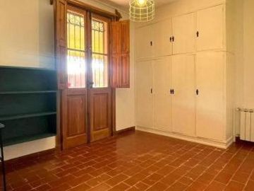 Casa en venta - 3 Dormitorios 2 Baños - Cochera - 625Mts2 - General Belgrano