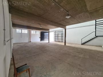 Nave Industrial - San Martin -  Venta con renta
