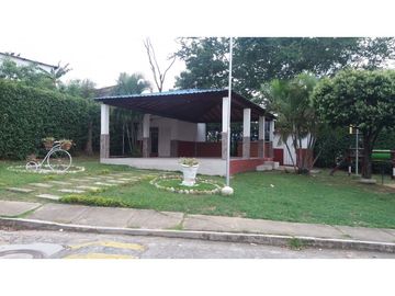 VENTA CASA EN GIRON CONJUNTO PORTAL 2