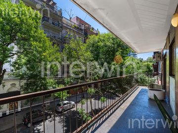 Departamento - 4 ambientes y Dep. - balcon y cochera - Palermo -  VENTA