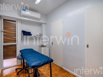 Departamento - 4 ambientes y Dep. - balcon y cochera - Palermo -  VENTA