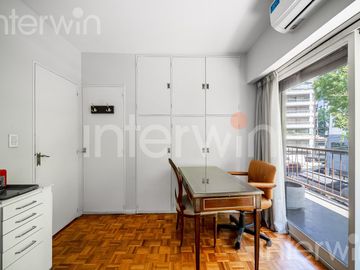 Departamento - 4 ambientes y Dep. - balcon y cochera - Palermo -  VENTA