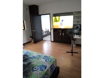 Se Vende Hermosa Casa en Ulloa Valle