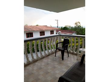 Se Vende Hermosa Casa en Ulloa Valle