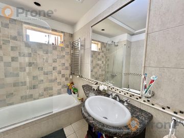 Venta Departamento 3 dormitorios en zona río