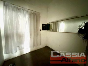 EXCELENTE PH EN PLANTA BAJA 5 AMB. APTO USO PROFESIONAL/COMERCIAL 140M2 APROX.