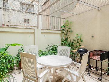 Departamento en Venta. Cuatro ambientes. Dependencia. Cochera. Baulera. Belgrano
