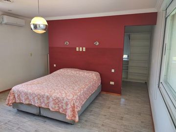 Casa en  ALQUILER