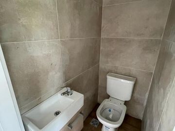 Venta de 3 ambientes a estrenar, zona guemes. Tour 360