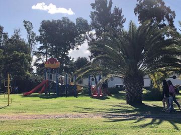 VENTA URGENTE 6 AMBIENTES Los Robles