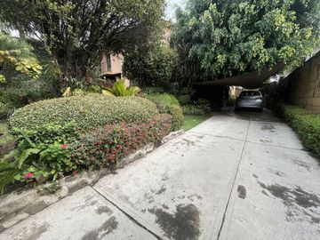 Venta casa en Cuernavaca con seguridad 24/7