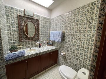 Venta casa en Cuernavaca con seguridad 24/7