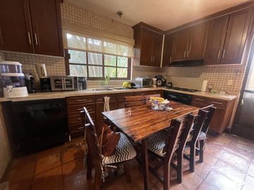 Venta casa en Cuernavaca con seguridad 24/7