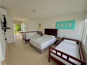 VENDO CASA CON SALIDA DIRECTA AL MAR EN CONDOMINIO CASA DEL MAR